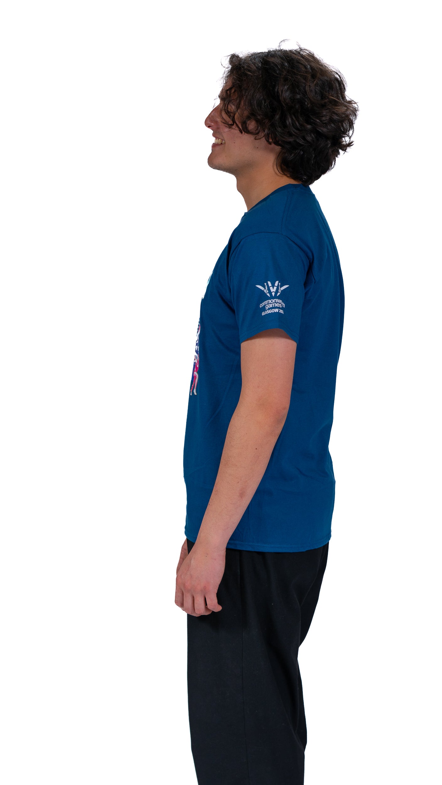 Side view of man wearing navy Glasgow Cityscape t-shirt.